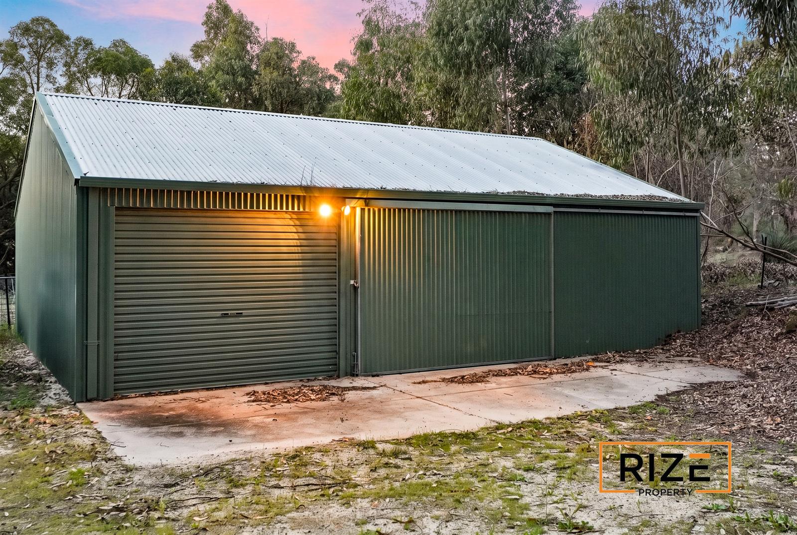 Powered workshop sheds